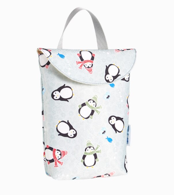 Multifunktionella blöjväskor återanvändbara vattentäta blöjupplägg mummy wet baby bag: Pingvin