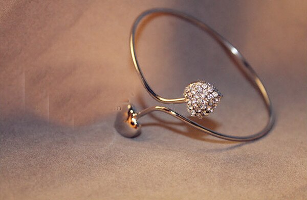 Mode-sieraden Voor Vrouwen Armbanden Met Liefde Strass Mode Open Armbanden Voor Charmante Vrouwen Vriendin