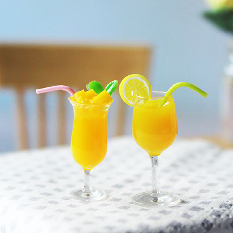 1pcs 1:12 Scale Dollhouse Miniature Drinks Mango Orange Juice Model Pretend Play food For Blyth ob11 Bjd Doll House Kitchen Toys