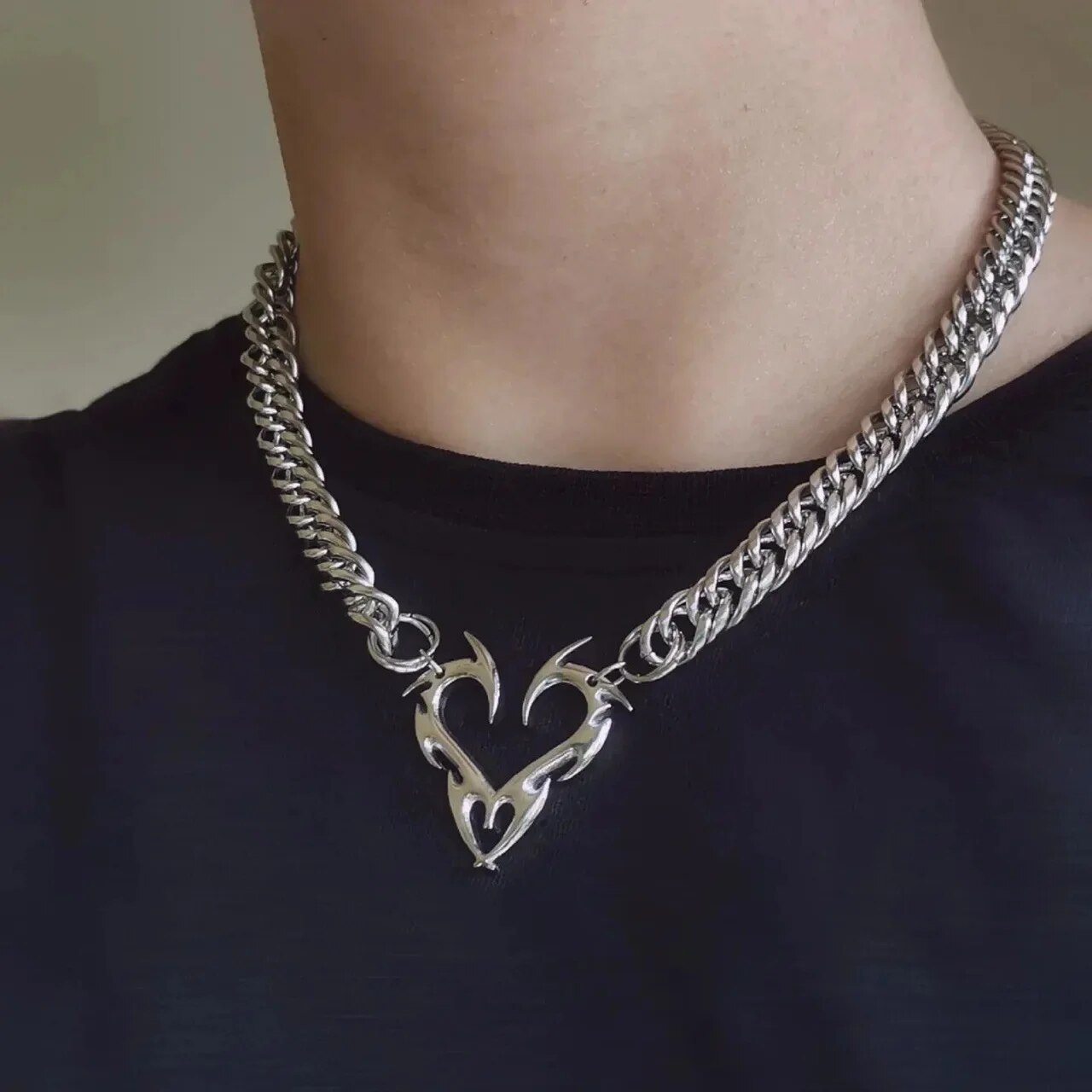 Hart Rode Steen Hand Bot Vorm Ketting Vrouwen Mannen Ketting Ins Hart Stijl Charme Koreaanse Ketting Mannen Vrouwen Ketting: Rood