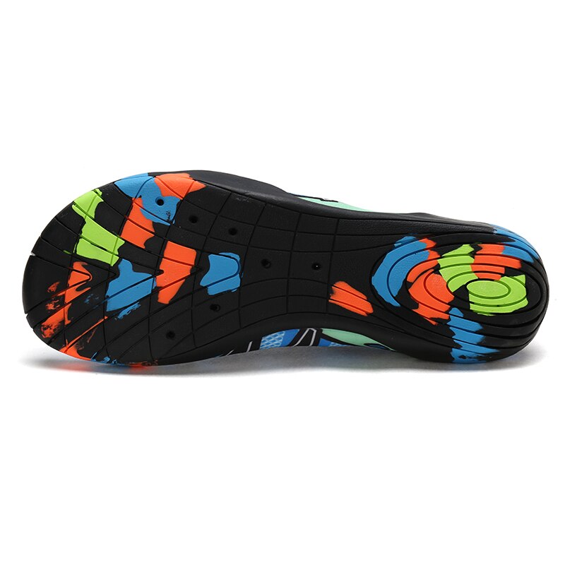 Water Shoes Men - Quick-Drying Rubber Beach Aqua Shoes - Summer Slip-on