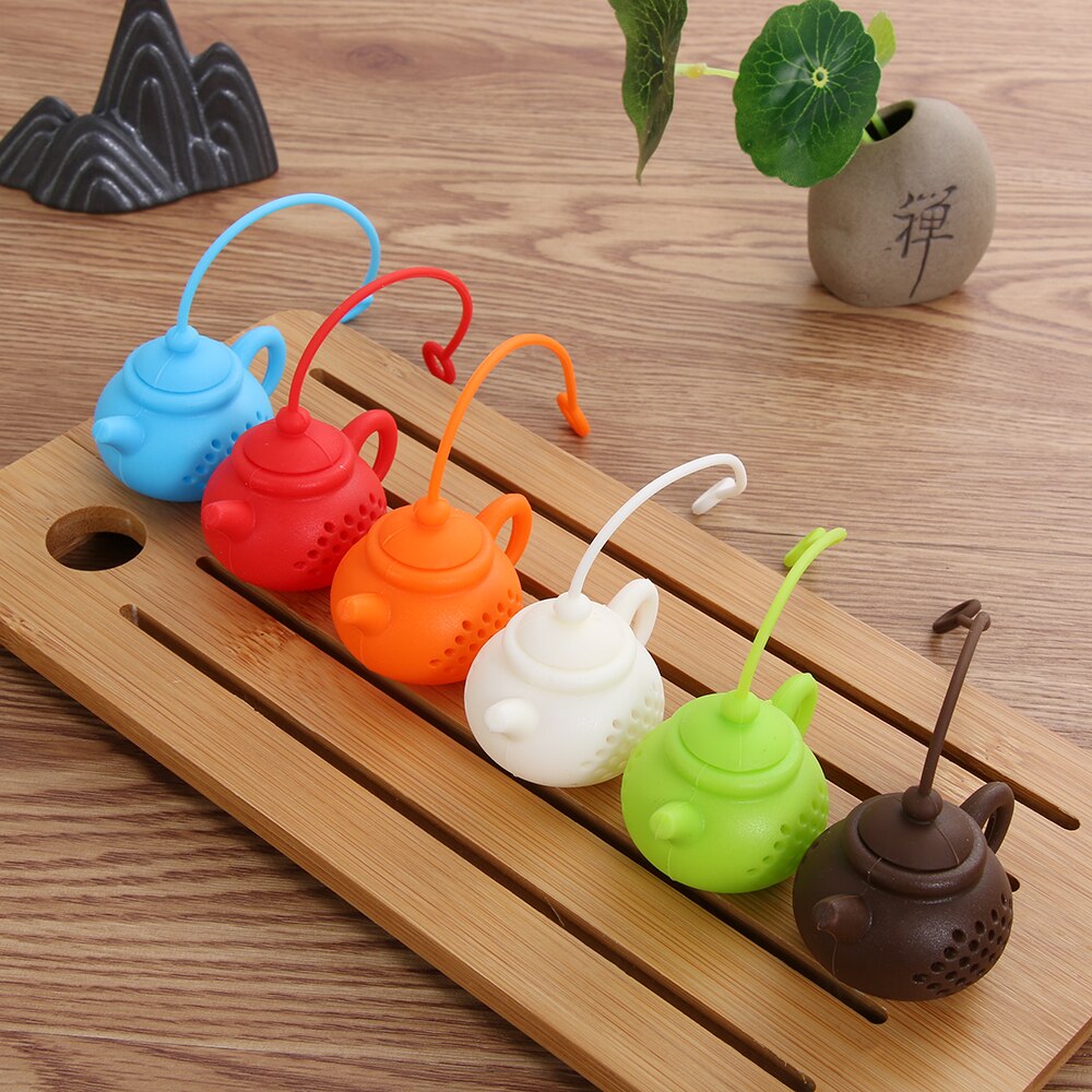 1pc duurzame siliconen thee-infusers in theepotvorm, theefilters, zeefjes, diffusers, theeaccessoires, keuken- en eetgerei.