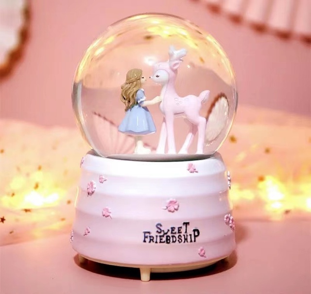 Neue kristall ball kinder musik box musik box feder senden mädchen freundin valentinstag: Lavendel