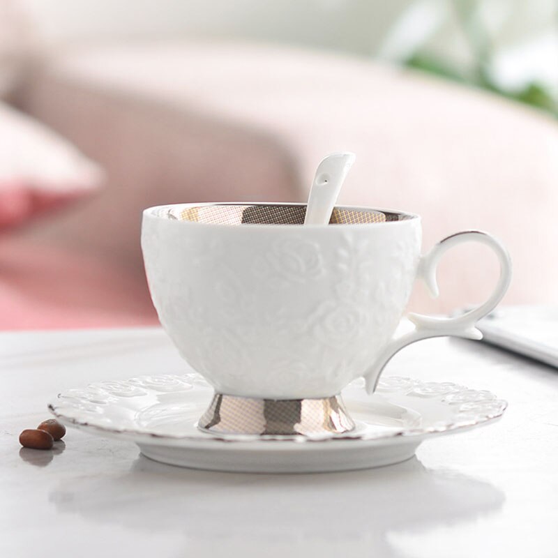 Keramiska koppar och fat kaffekoppuppsättning kontinentalt teuppsättning kaffekopp enfärgad engelsk eftermiddagstekoppuppsättning: Stil 2