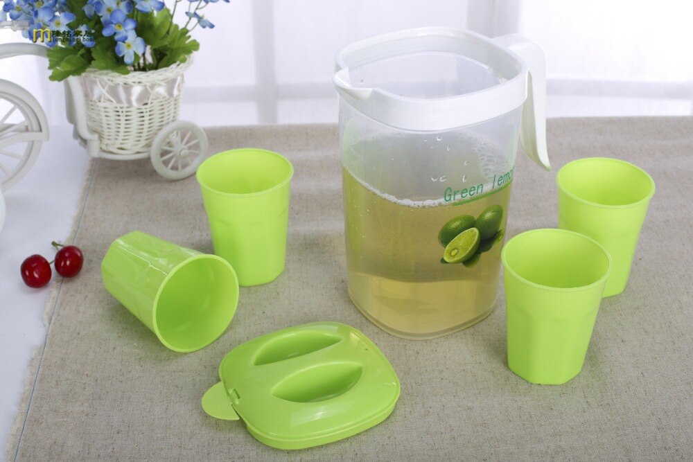 1PC 3 Colors exquisite colorful plastic cold water canisters cool water pot with handle 1pc pot+4pcs cup JH 0722
