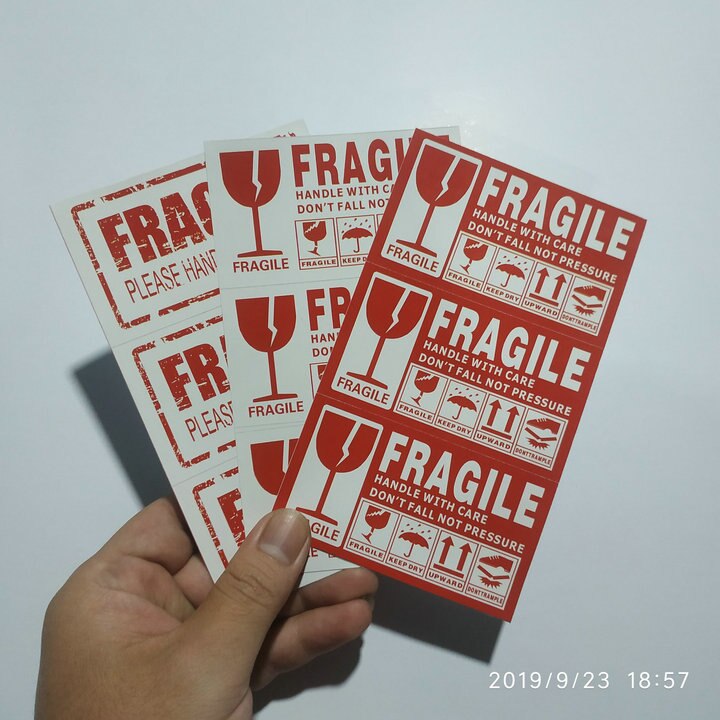 500pcs/lot Fragile Warning Glossy Label Kraft Sticker 9x5cm Fragile Handle Care Keep Dry Black Red Colors