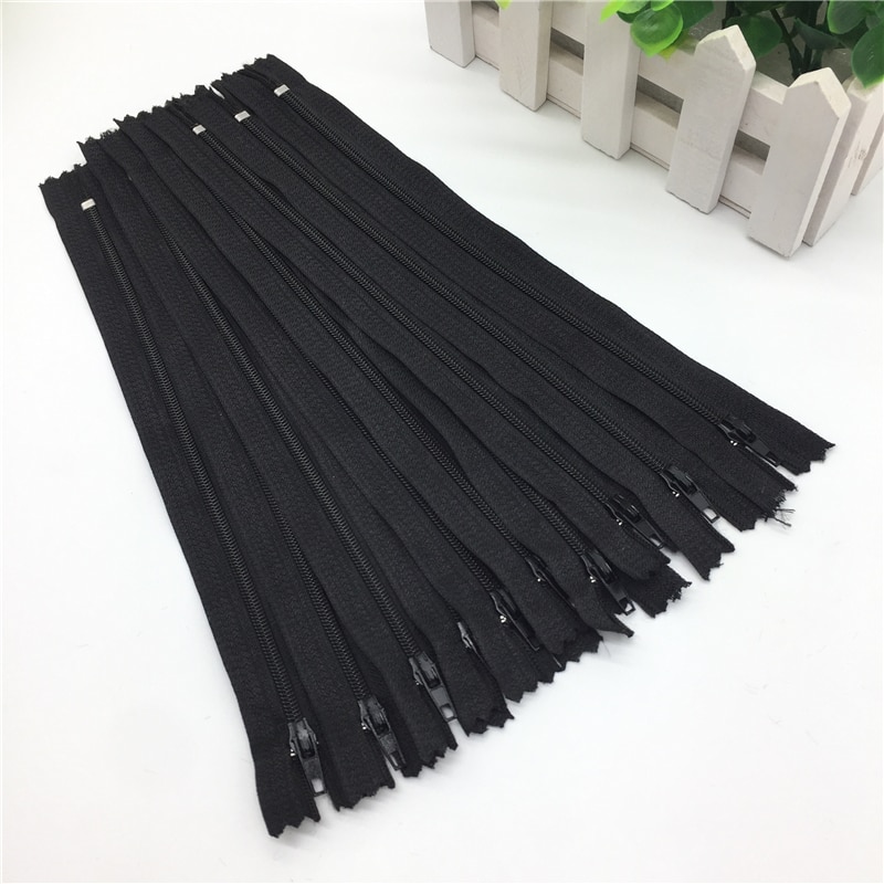 10pcs 8Inch(20cm)-24Inch(60cm) 3# Black Zippers Multipurpose Closed Nylon Coil Zippers Tailor Sewing Crafts #05