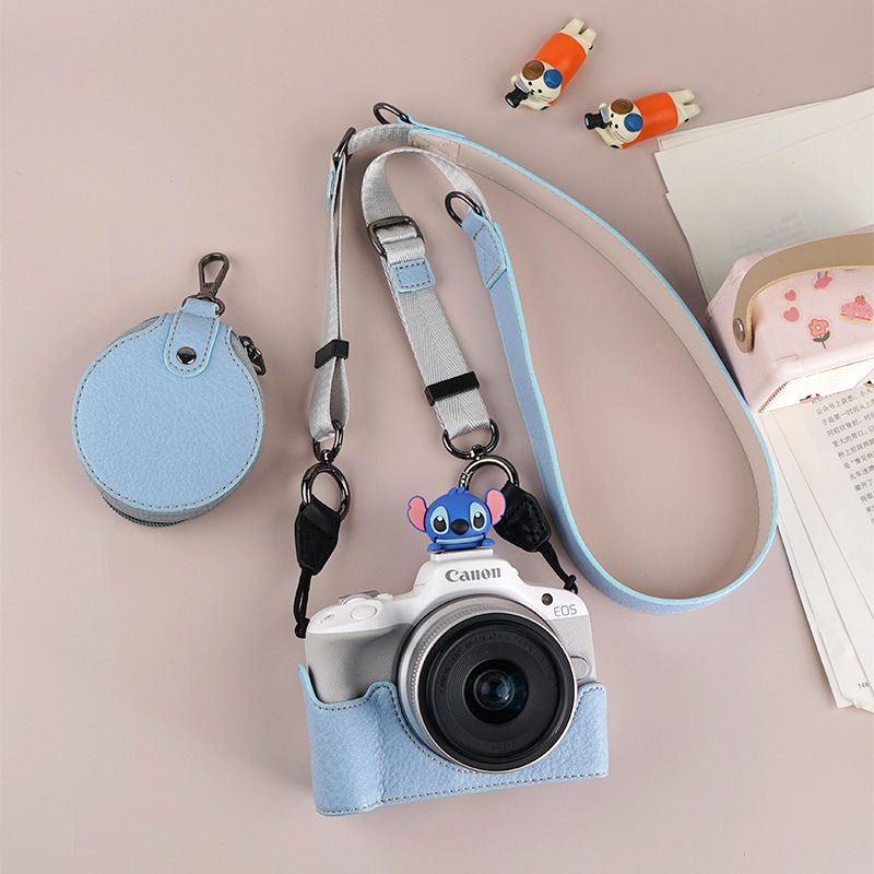 Etui na aparat Canon EOS R50 Pokrowiec na aparat Pokrowiec ochronny Pół etui z paskiem na ramię Torba na aparat Otwarte dno Odporne na stratki: Srebrny / Bundle 3