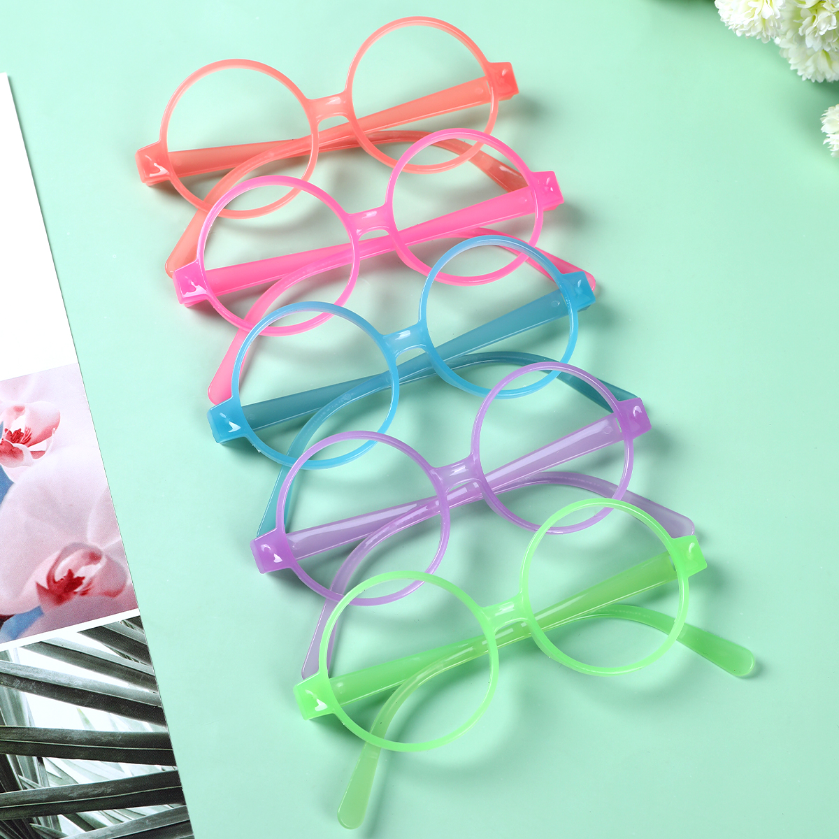 5 Stück leuchtende Gläser absorbieren Solarenergie, im Dunkeln leuchten, Party-Dekoration, Partyzubehör, Neon-Partygeschenke für Kinder und Erwachsene