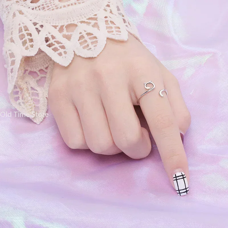 Anello in filato di dimensioni regolabili Orecchie di gatto Anello tutto'uncinetto Principiante per maglieria Anello tutto'uncinetto Filo avvolto Anelli Strumento regolatore di tensione