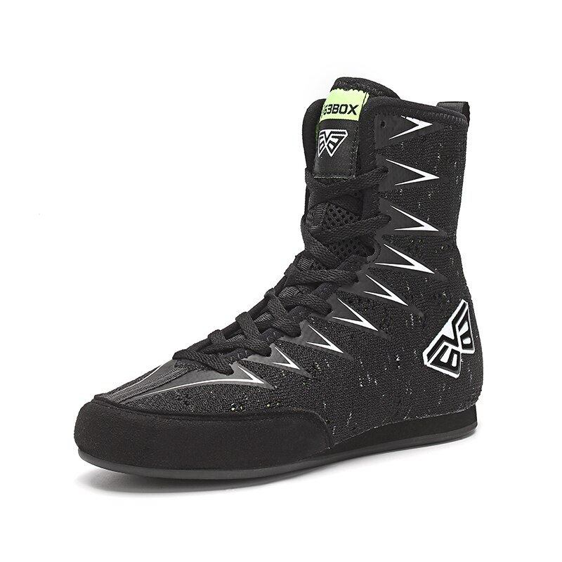Nowe profesjonalne buty bokserskie dla dzieci lekkie bokserskie obuwie rozmiar 33-39 antypoślizgowe buty zapaśnicze męskie zapasy trampki: Black / Size 33