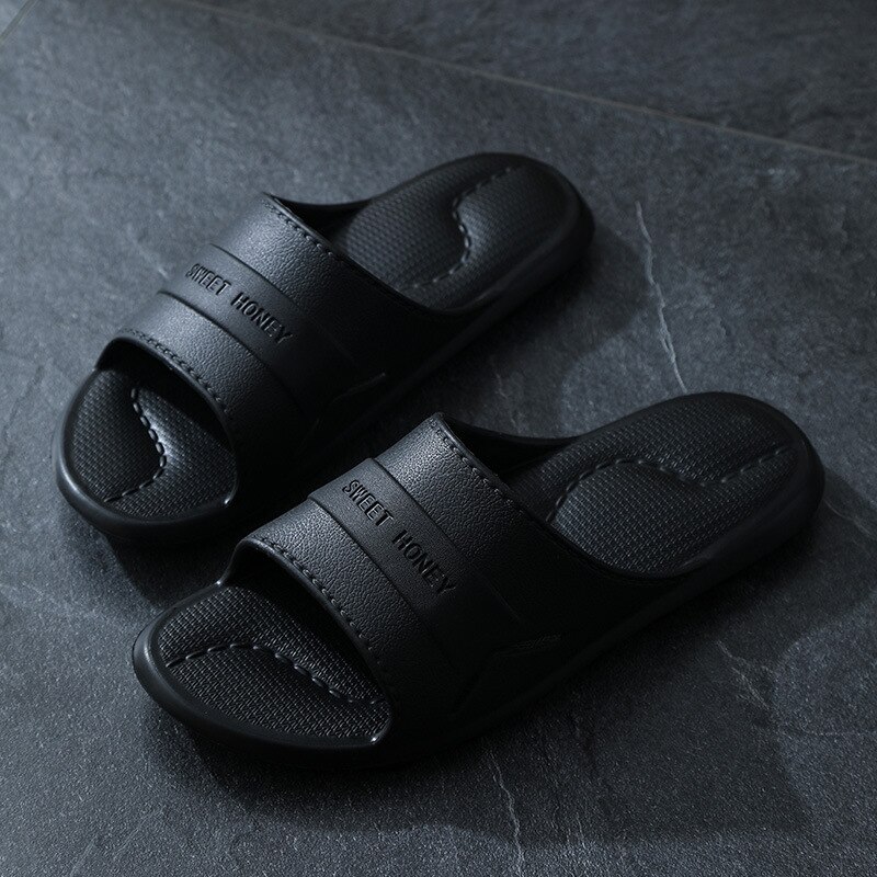 Pantoufles de Massage femme Couple maison intérieure antidérapante fond souple salle de bain bain en plastique EVA pantoufle mâle maison pantoufles hommes chaussures: Black / 44-45