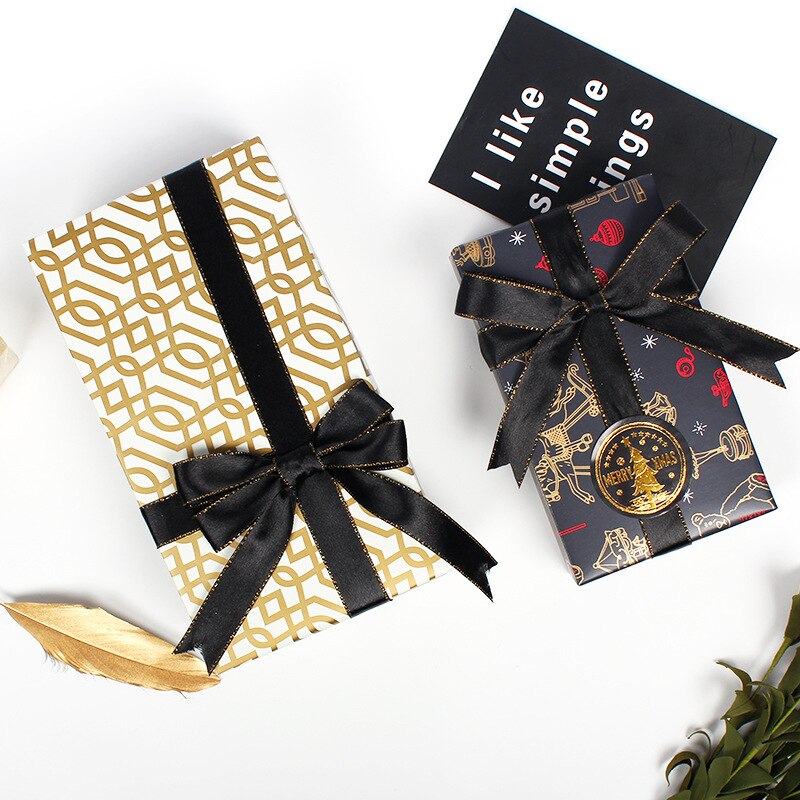 Light luxury classic decorative wrapping paper Christmas wrapping paper Black gold style wrapping paper 50*70cm