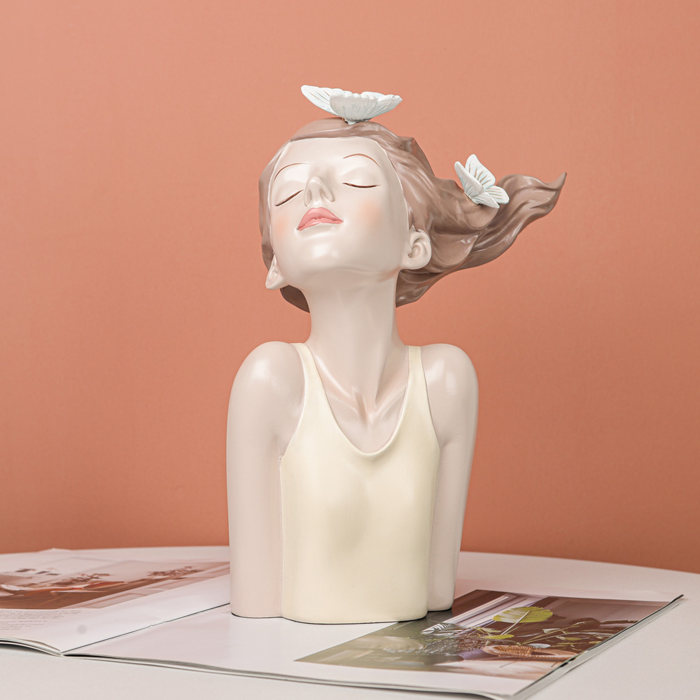 Sommerdekorationer sommerfugl pige statue dejlig til ven stueindretning bogreol tv skab boligindretning: Lysegul