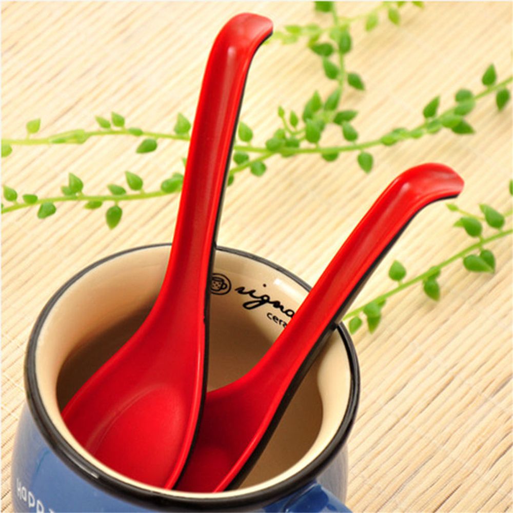 Cuchara roja y negra, vajilla para el hogar, recipiente de plástico japonés, cucharas de sopa para Avena, utensilios y accesorios de cocina, herramienta Bicolor