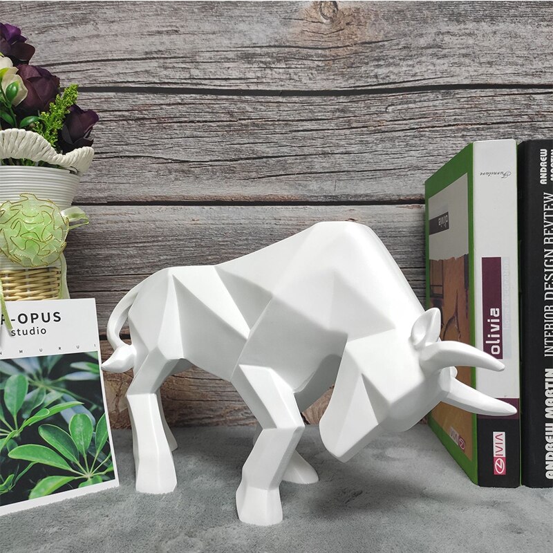 Bullfighting Statue Crafts Modern Nordic Geometric Sculpture Resin Decoration For Home Living Room Entrance Animal Ornament: White