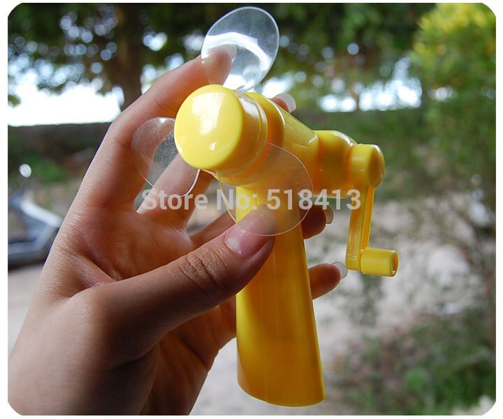 Ventilador de plástico Multicolor para niños, Mini ventilador Manual ambiental especial, sin batería, para verano