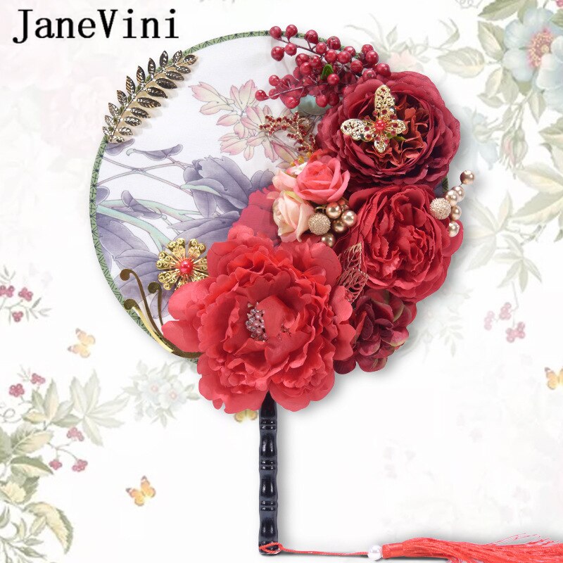 JaneVini Elegante Chinese Rode Bruiloft Ventilator Boeket Kunstzijde Pioen met Metalen Bladeren Bruids Bloemen Fan Bruiloft Accessoires