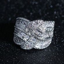 Unieke Luxe Dazzling Wit Goud Kleur Zirconia Ring voor Vrouwen Bruid Huwelijk Engagement Party Anniversary Ring