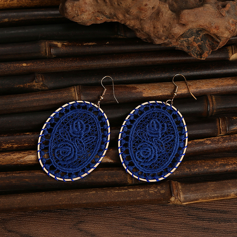 15 kolorów etniczne czerwone hafty spadek kolczyki dla kobiet Handmade Vintage kwiat Boho kolczyki indyjskie kolczyki