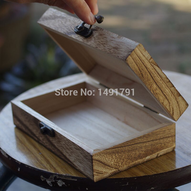 Small Rectangle Wooden Box Storage Box 16*10*5cm for room escape props
