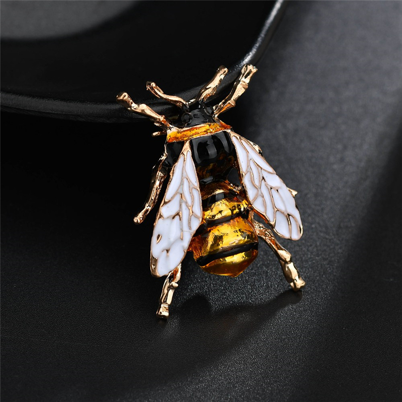 Terreau Kathy Insect Bumble Bee Broche Voor Vrouwen Mannen Bee Sieraden Goud Kleur Geel Enamel Broches Rhinestone Dragonfly Sieraden