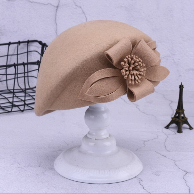 Autumn And Winter 100% Wool Berets Women Winter Felt Hats Lady French Beret Flower Wool Beret Caps
