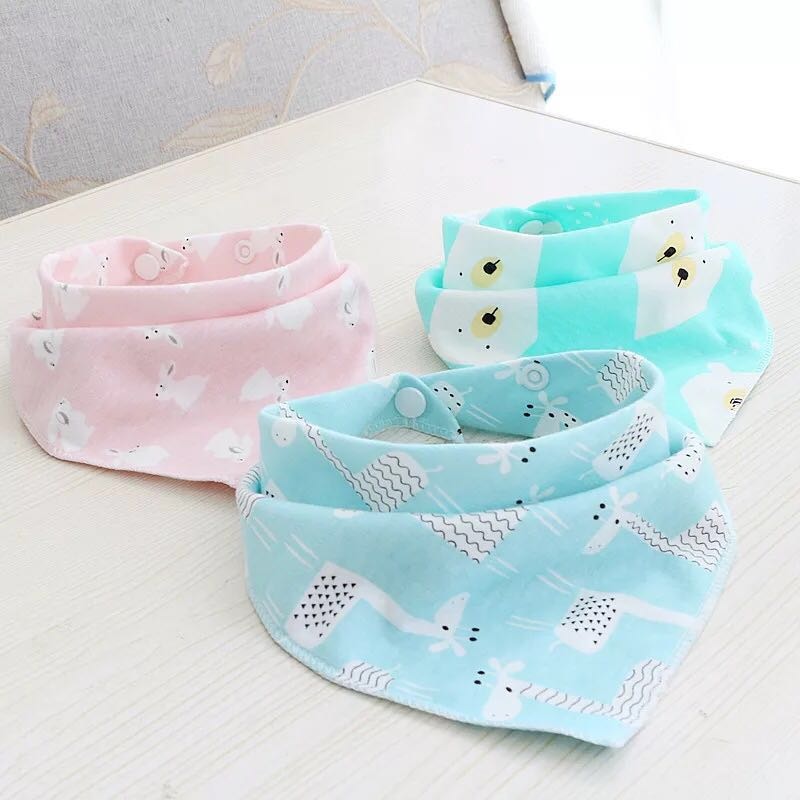 6 teile/satz Baby Lätzchen Für Jungen & Mädchen bandana lätzchen Spuck Tuch Druck Ebene Dreieck Baumwolle Baby Schal Mahlzeit CollarBurp Baby Zubehör