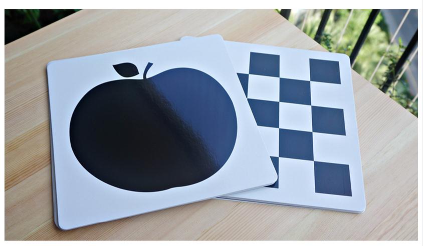 21 x 21 cm sorte og hvide kort til førskolepædagogiske baby visuelle træningskort dyrekort