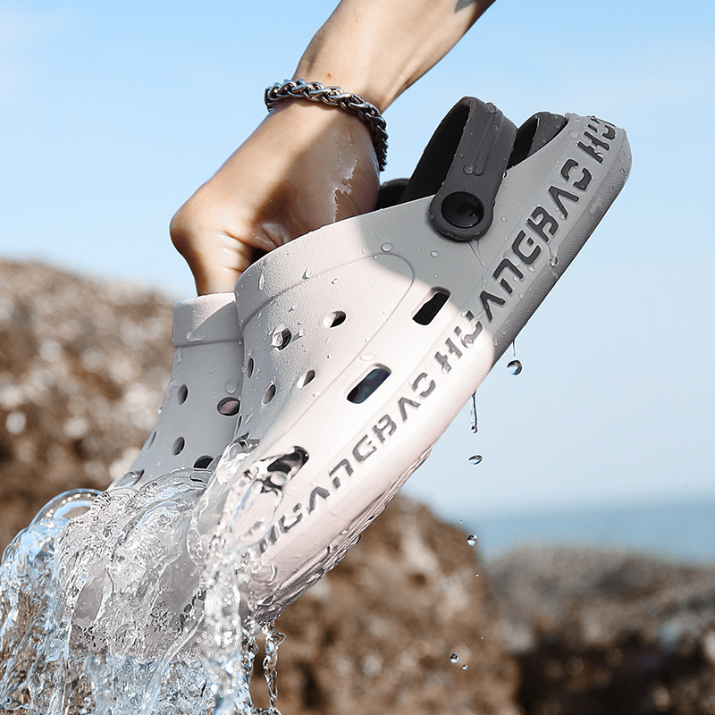 Män sandaler tofflor sommar strand män skor bekväma lätta män sneakers billiga vattentofflor sandaler hane