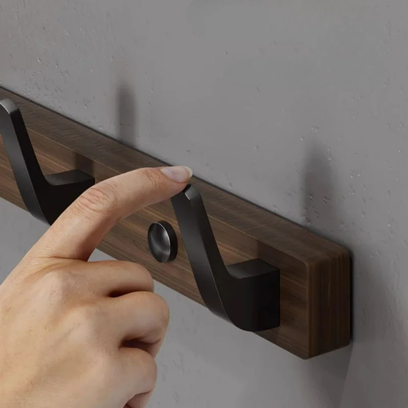 Gancho de madera de nogal para colgar ropa, soporte de tapa para colgar en la pared sin perforaciones, gancho para colgar en la puerta, llavero sin perforar
