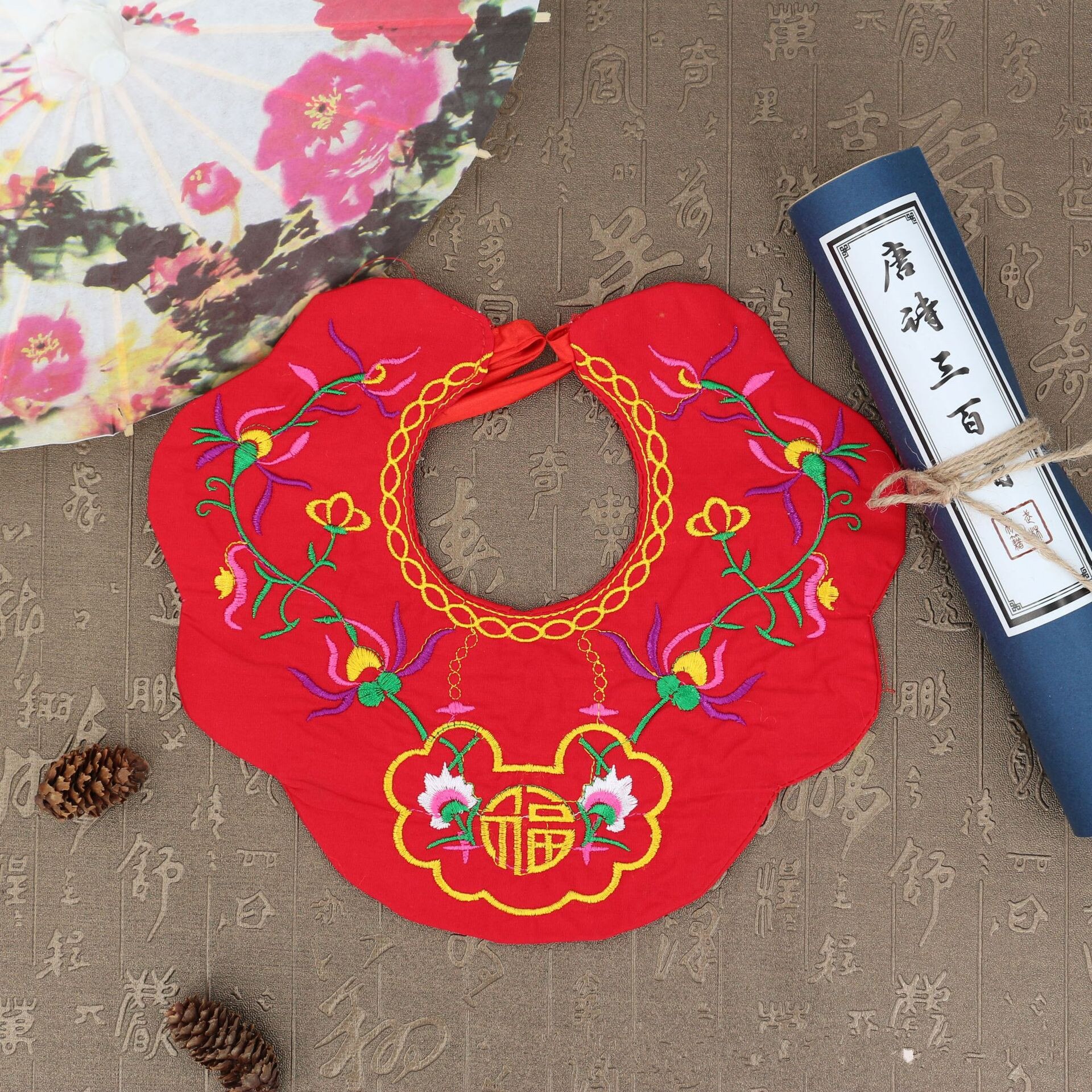 Baberos de tigre rojo bordado tradicional chino, buenos deseos y suerte para bebés de 0 a 2 años, Ropa Para eructos