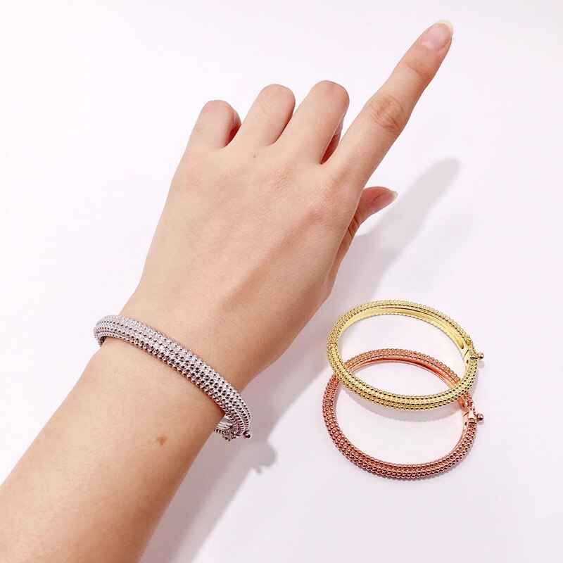 Best selling personality popular bracelet beautiful round natural jewelry for lovers Bangles