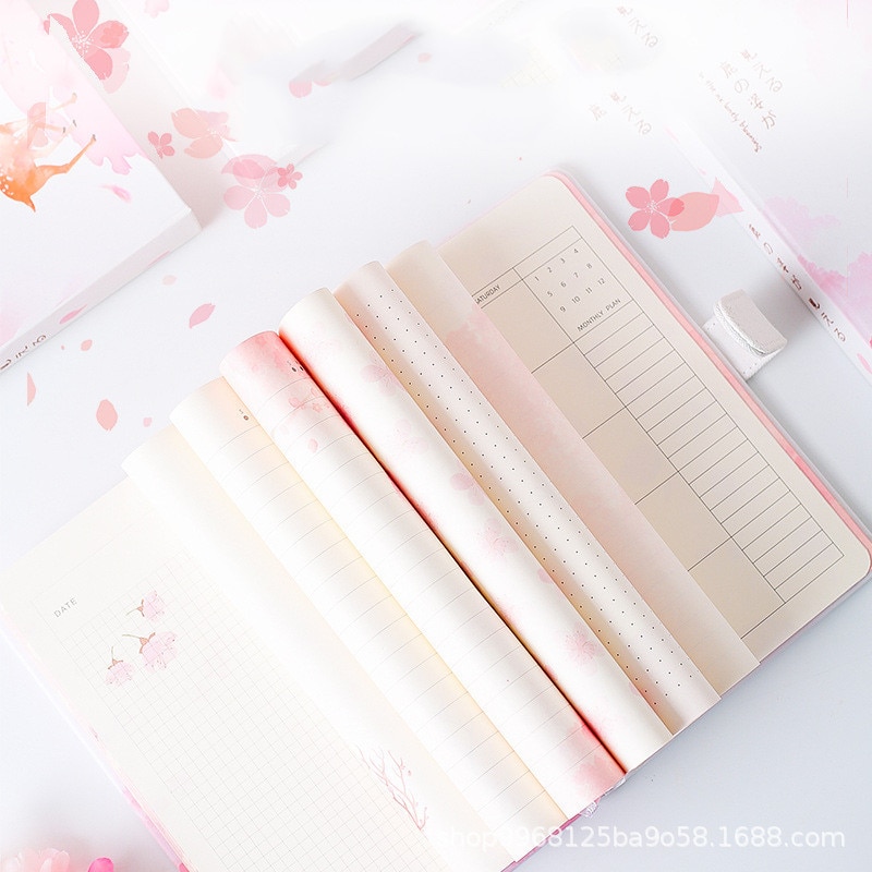 Kawaii tidsskrift  a5 rosa elg hjort notatbok rutenett prikk blank tegning daglig ukeplanlegger dagsorden skolemateriell skrivesaker