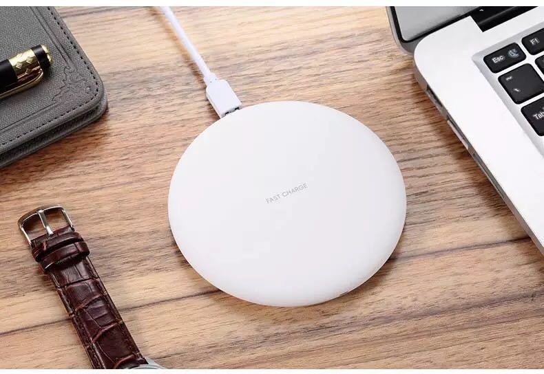 Beauty 10w qi-wireless-ladegerät für iphone 11 pro x xs  xr 8, schnellladestation für samsung  s8 s9 s10 note 9 8, usb-ladegerät: Weiß