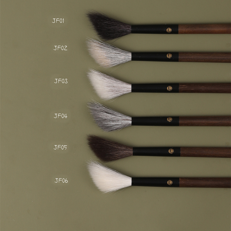 Handmade Makeup Brushes 1PC Soft Squirrel Horse Goat Hair Fluffy Blush Highlighter Brush Walnut Make Up Brush