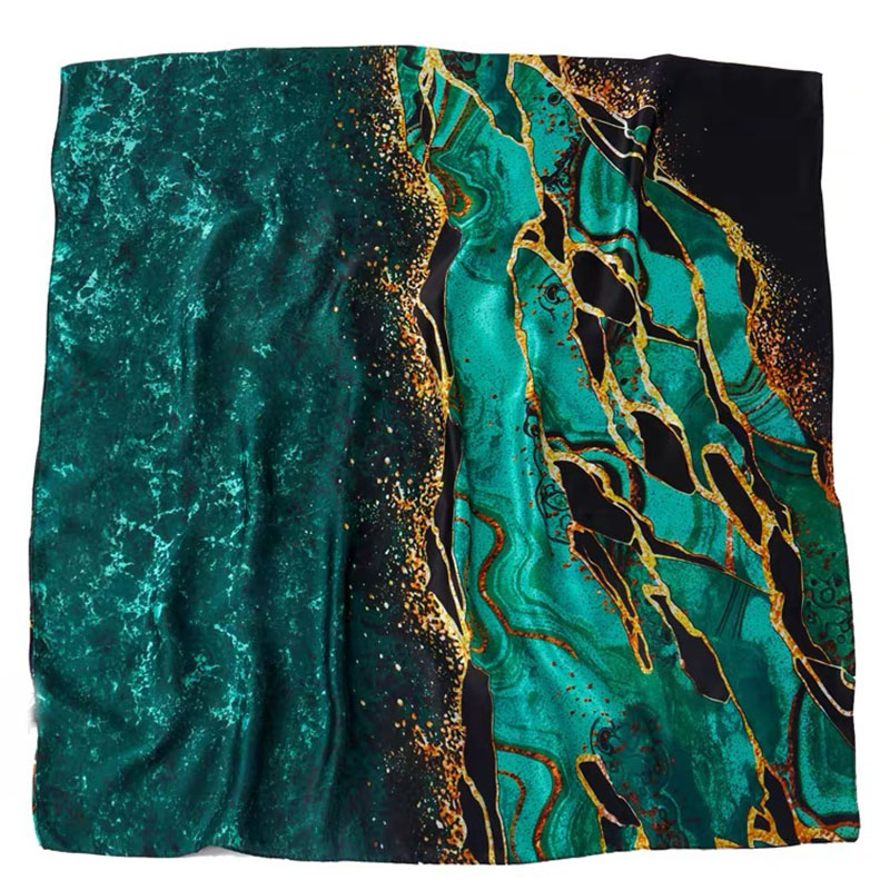 Sciarpa primaverile da donna, design di lusso, materiale in poliestere, sciarpa liscia, morbido scialle da spiaggia