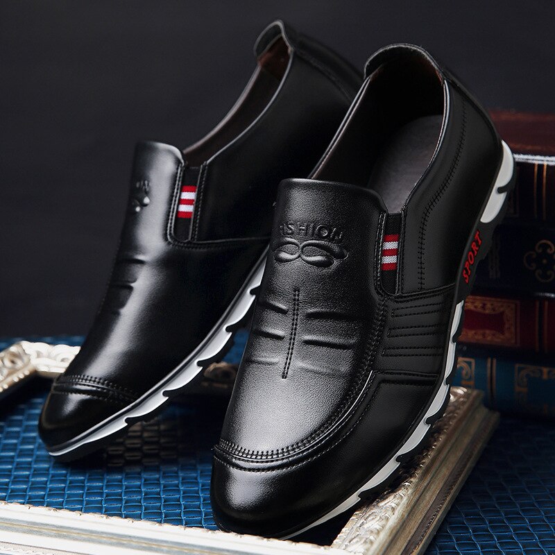 Mode Heren Vrijetijdsschoenen Reliëf Leren Heren Britse Stijl Penny Loafers Heren Slip-On Dikke Zool Outdoor Flats  322
