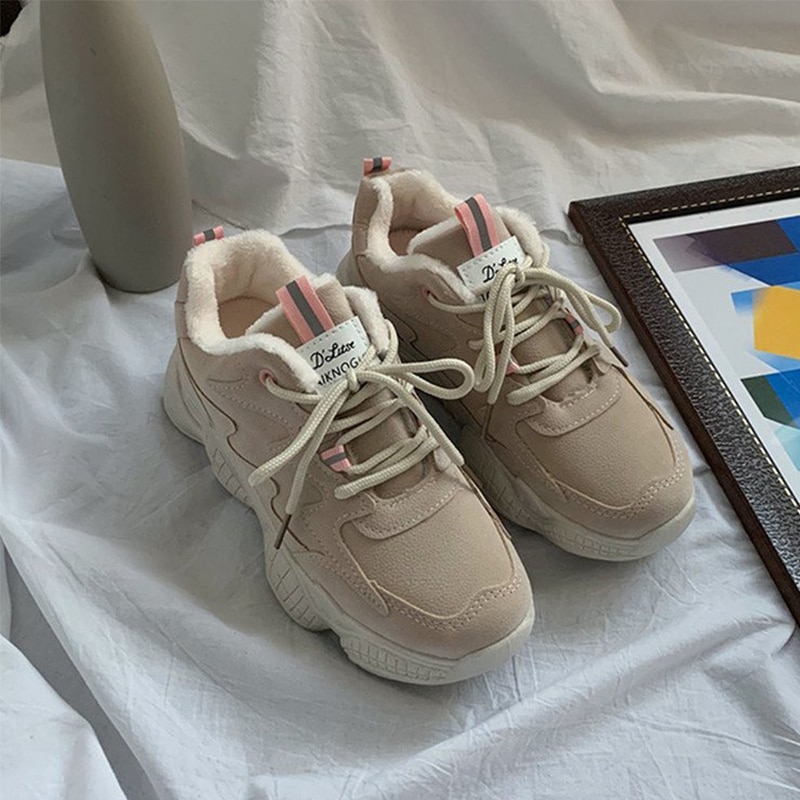 Wintersneakers voor dames, plateauschoenen voor dames, dikke vulkanische sneakers, warme, zachte beige zwarte sneakers voor dames.
