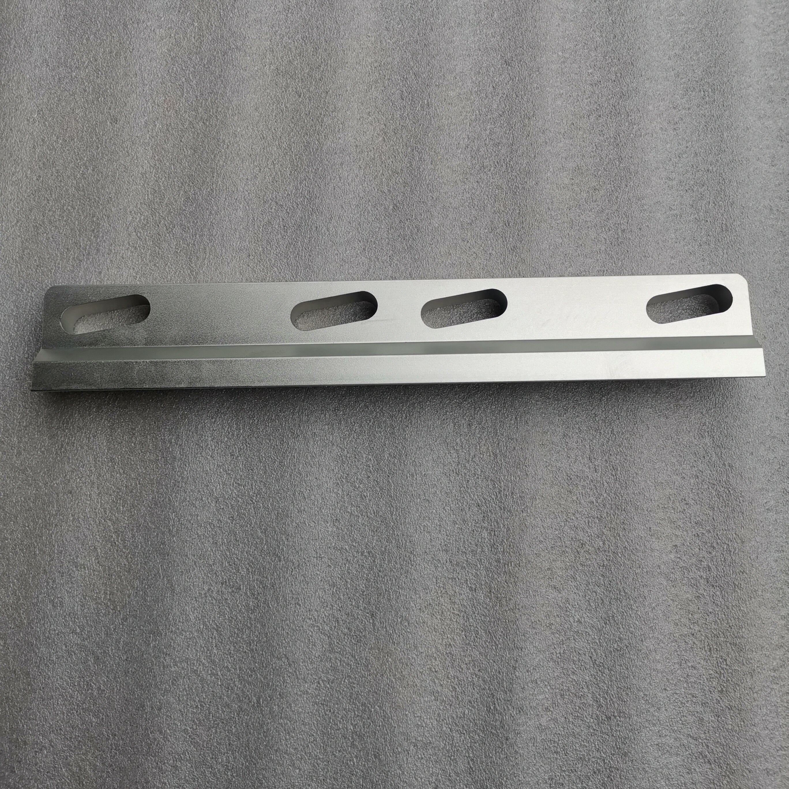 Epiroc Atlas Copco DHT marteaux dans le trou Bits plate-forme accessoires L6 D50 L8 D55 D60 support 3128078438 3128078439