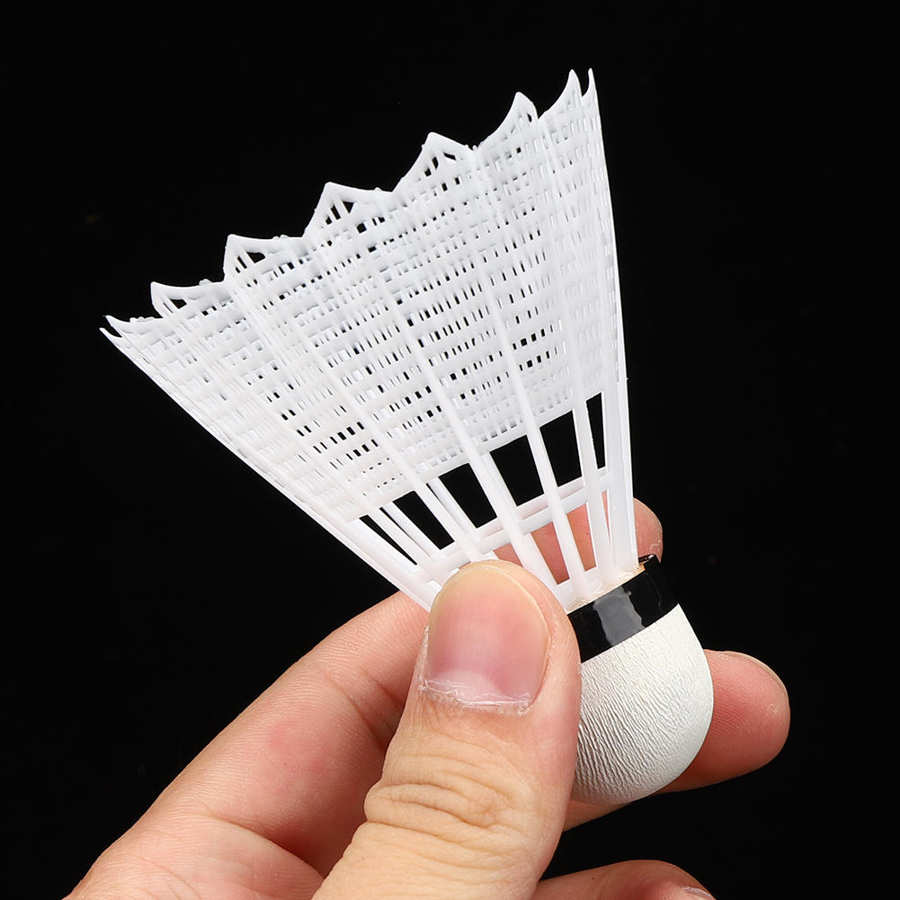 12 pçs avançado náilon badminton composto cortiça ballhead treinamento peteca esportes pena raquete esportes