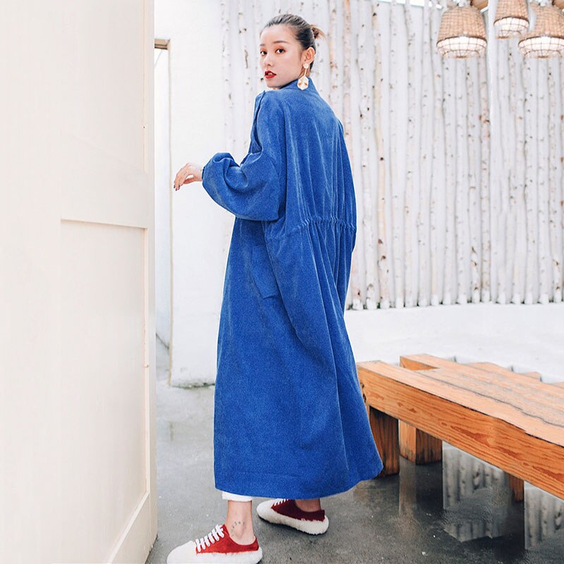 Gabardina larga de pana azul de tendencia, gabardina para mujer de cintura ajustable de alta de otoño , cazadora de calle, gabardina FY46
