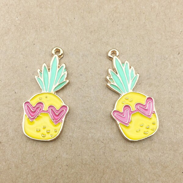 10 Pcs Cake Charm Hart Ananas Horse Charms Voor Sieraden Maken En Crafting Oorbel Charme: pineapple