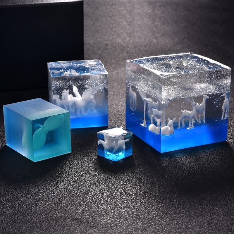 1 Pack 3D Mini Deer Jellyfish Epoxy Resin Filling Material Mushroom Ocean Ornaments Resin Crafts Making Handmade Decoration