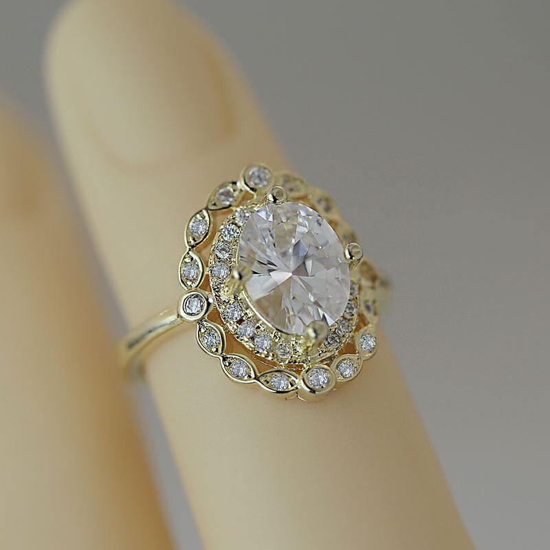 Huitan vintage stilfuld simpel ring kvindelig euro cz grenindstilling engagement smykker til elsker: 9