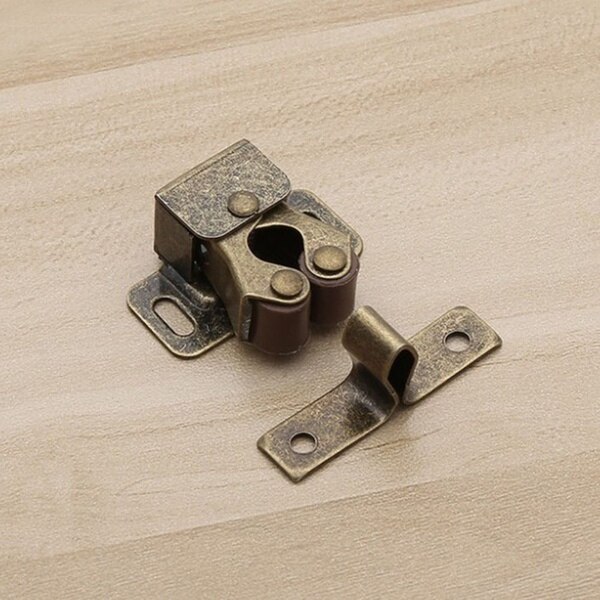 1 sett beslag møbelskap låser dørstopper spjeld buffer magnet lukker garderobe skapdør: Grønn patina