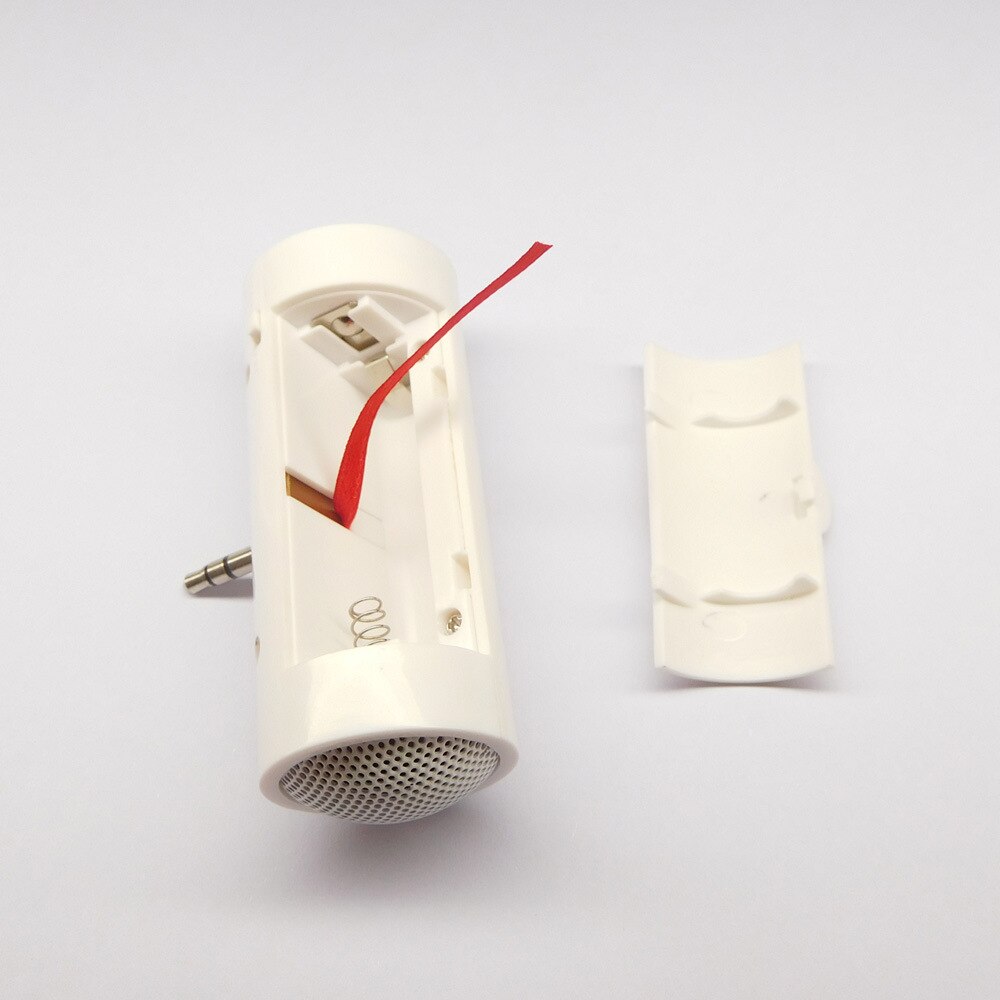 1PC Universal Mini Portable Speaker Monaural Music Stereo Audio Speakers Loud Speaker with 3.5mm Plug Mobile Phone MP3 Players