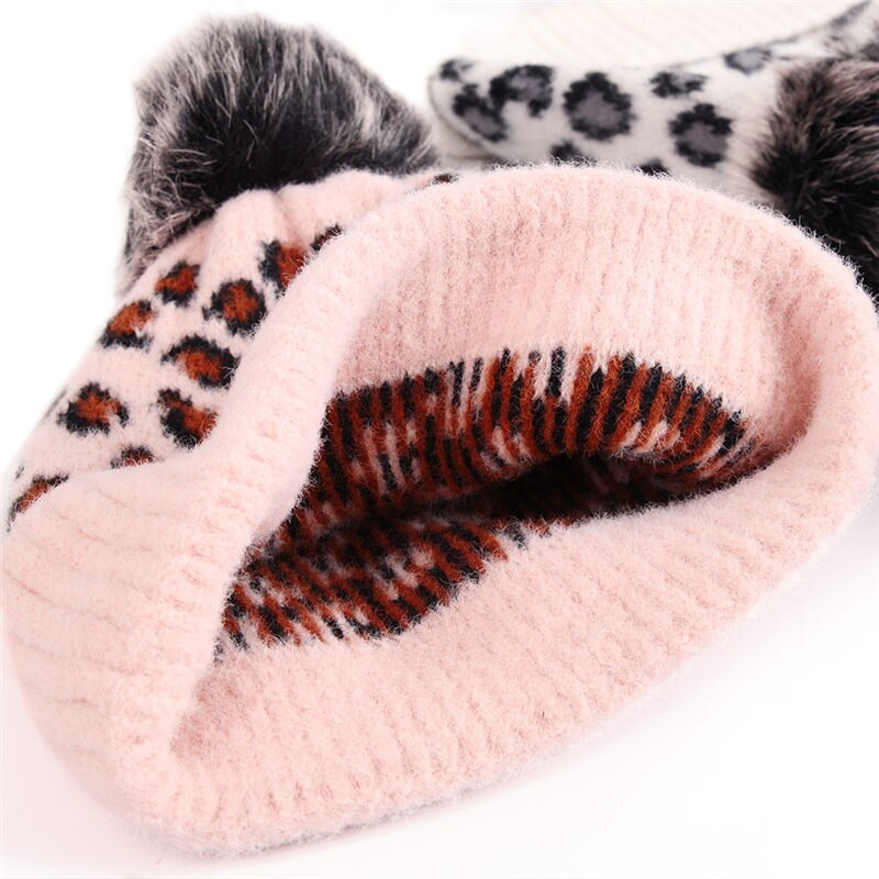 Women’s Winter Knit Hat Cap Adults Winter Warm Classic Leopard Print Beanie Cap with Big Faux Fur Pom Ladies Knitted Bomber Hats