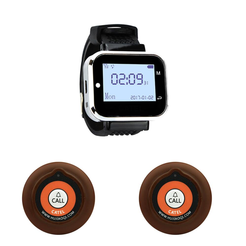 Jingle bells draadloos restaurant gast oproepsysteem 2 oproepknoppen +1 horloge ontvanger voor café, bar oproepbel: Bruine kleur