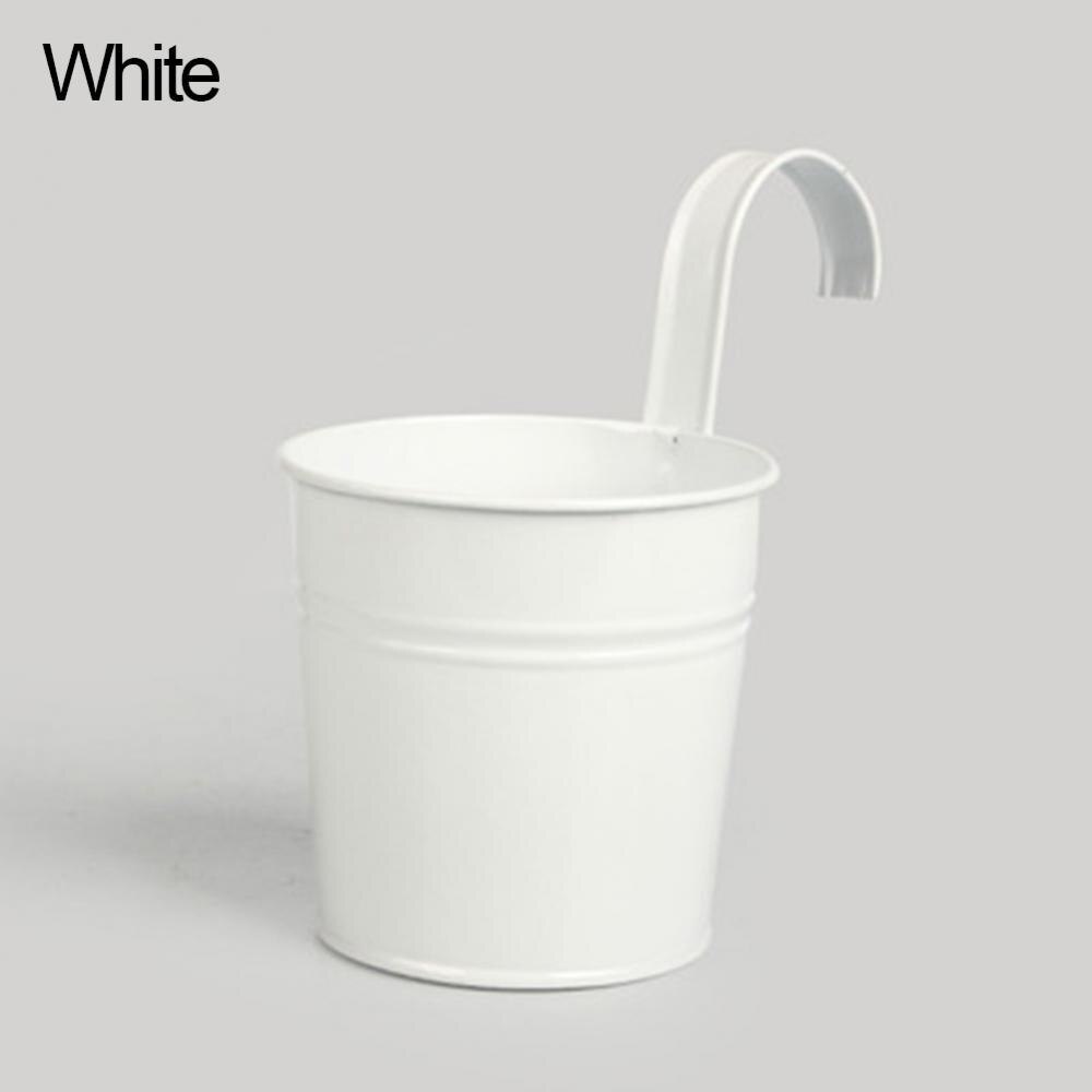 1pcs Multilcolor Metal Hanging Flower Pots Fence Hanging Plant Pots Garden Balcony Wall Vertical Hanging Bucket Holder Basket: White